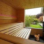 Vakantiehuis Kreatives Mit Galerie