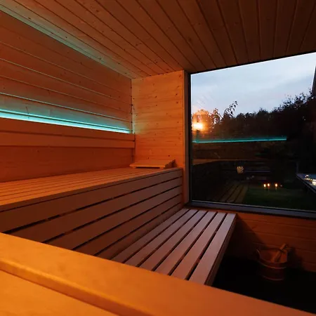 Kreatives Mit Galerie Hébergement de vacances *